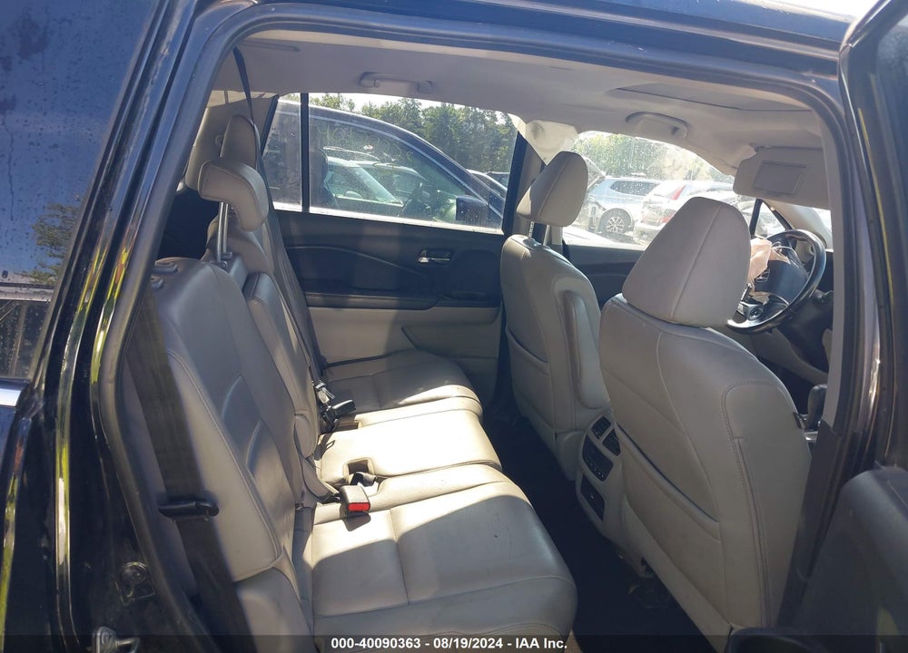 2016 HONDA PILOT EX-L VIN: 5FNYF6H53GB005774