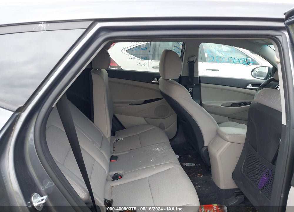 2019 HYUNDAI TUCSON SE VIN: KM8J2CA41KU981013