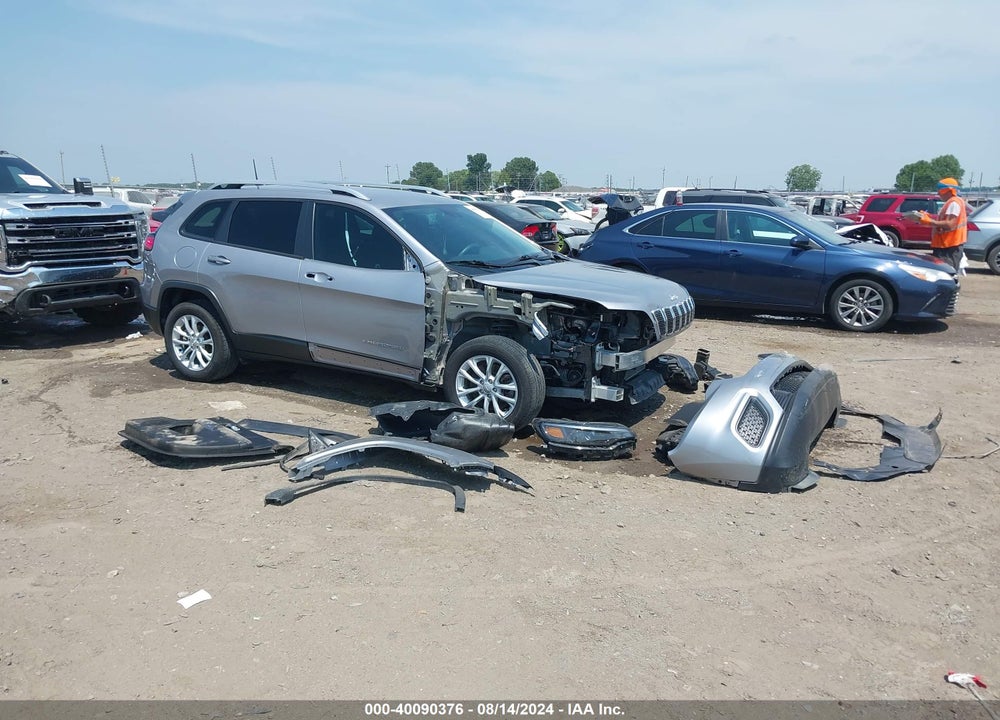 2021 JEEP CHEROKEE LATITUDE FWD VIN: 1C4PJLCB6MD169156