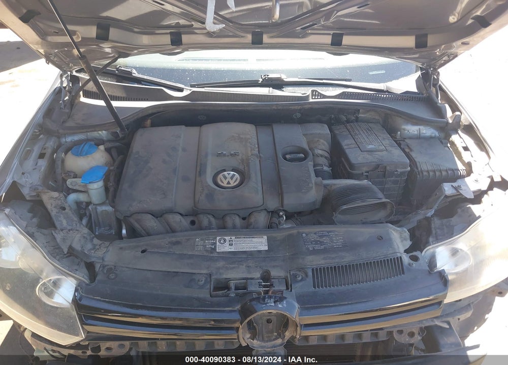 2011 VOLKSWAGEN GOLF 2.5L 2-DOOR VIN: WVWBB7AJ9BW028849