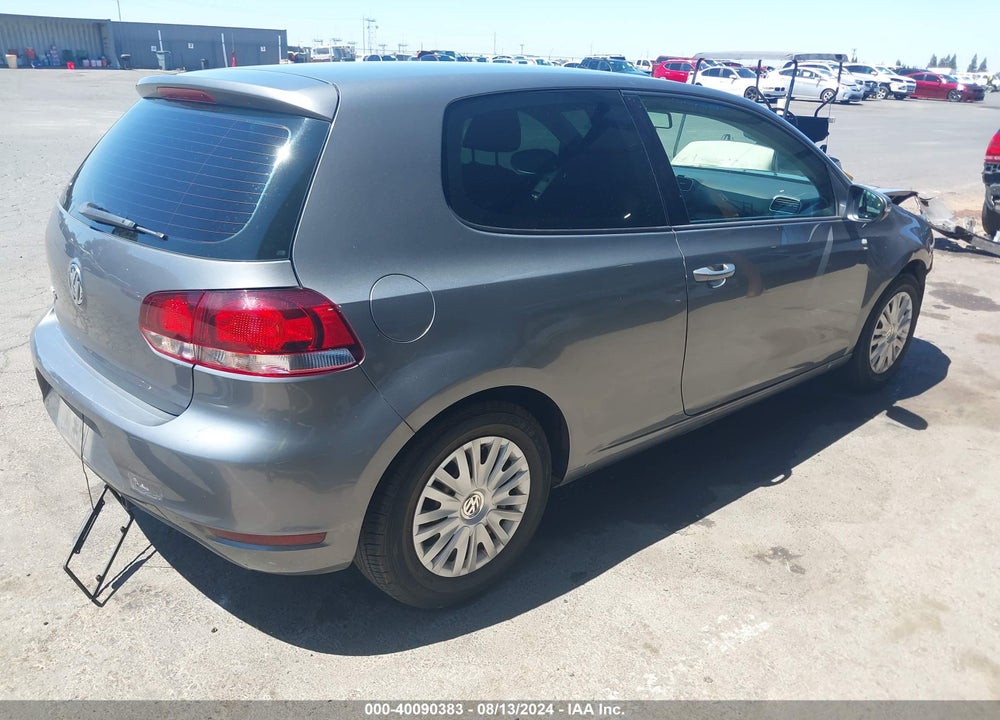 2011 VOLKSWAGEN GOLF 2.5L 2-DOOR VIN: WVWBB7AJ9BW028849