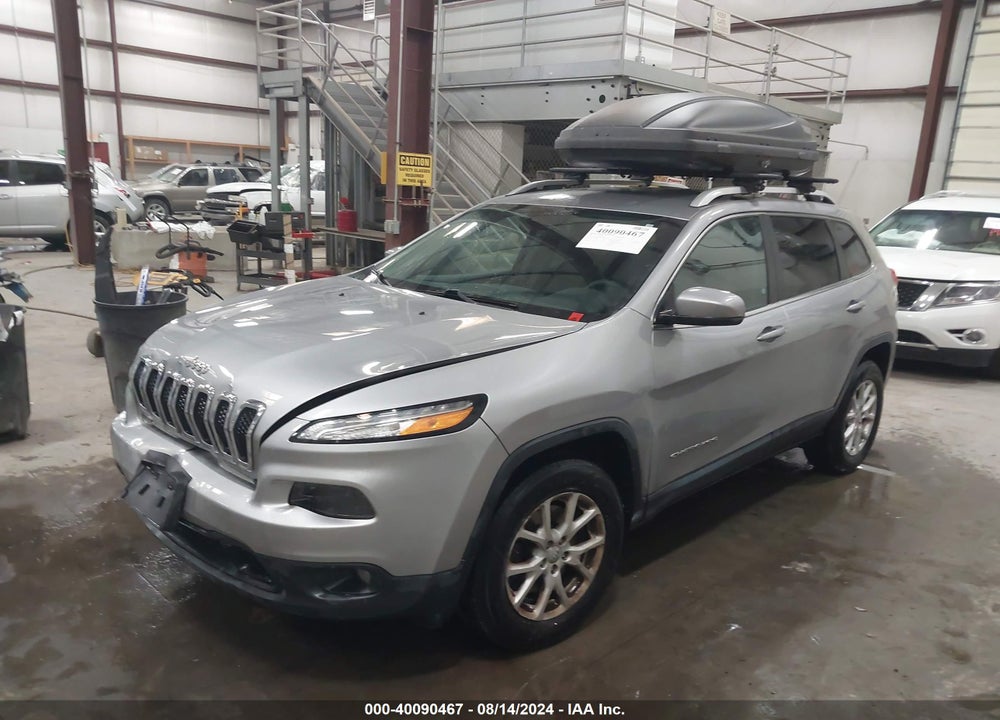 2017 JEEP CHEROKEE LATITUDE 4X4 VIN: 1C4PJMCS6HW567368