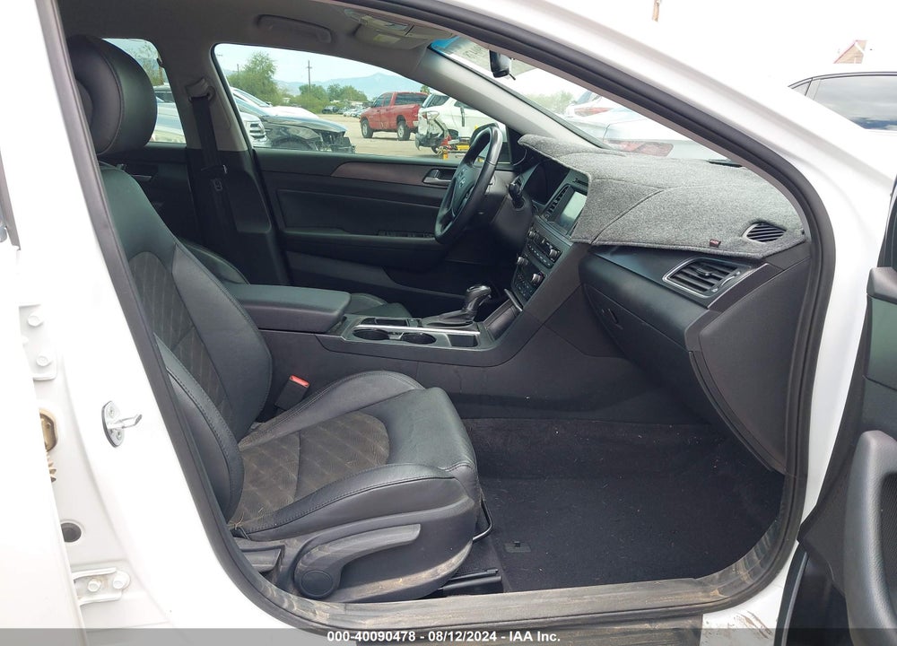 2016 HYUNDAI SONATA SPORT VIN: 5NPE34AF5GH270975