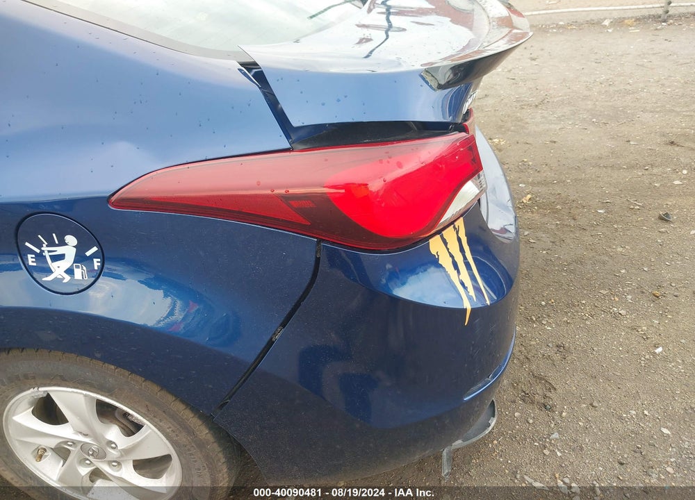 2015 HYUNDAI ELANTRA SE VIN: 5NPDH4AE8FH636530