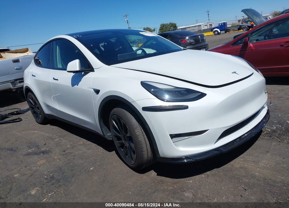 2023 TESLA MODEL Y AWD/LONG RANGE DUAL MOTOR ALL-WHEEL DRIVE VIN: 7SAYGDEEXPF676013