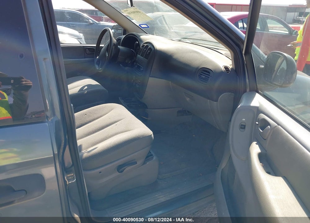2005 DODGE GRAND CARAVAN SE VIN: 1D4GP24R85B206101