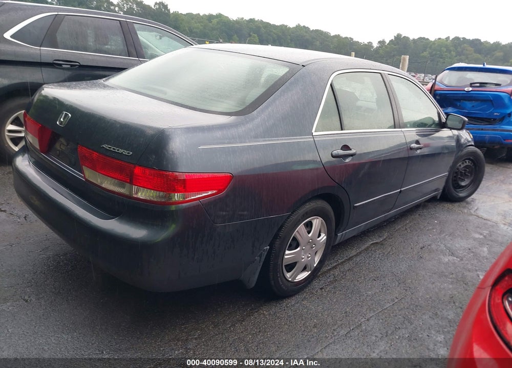2003 HONDA ACCORD VIN: JHMCM563X3C008057