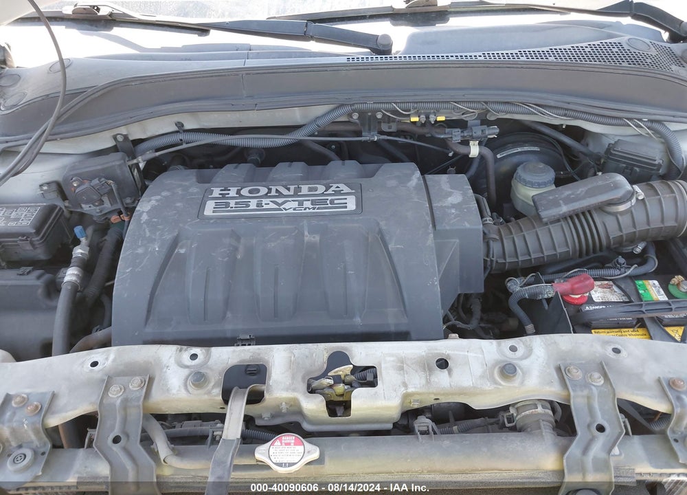 2006 HONDA PILOT LX VIN: 5FNYF28116B048739