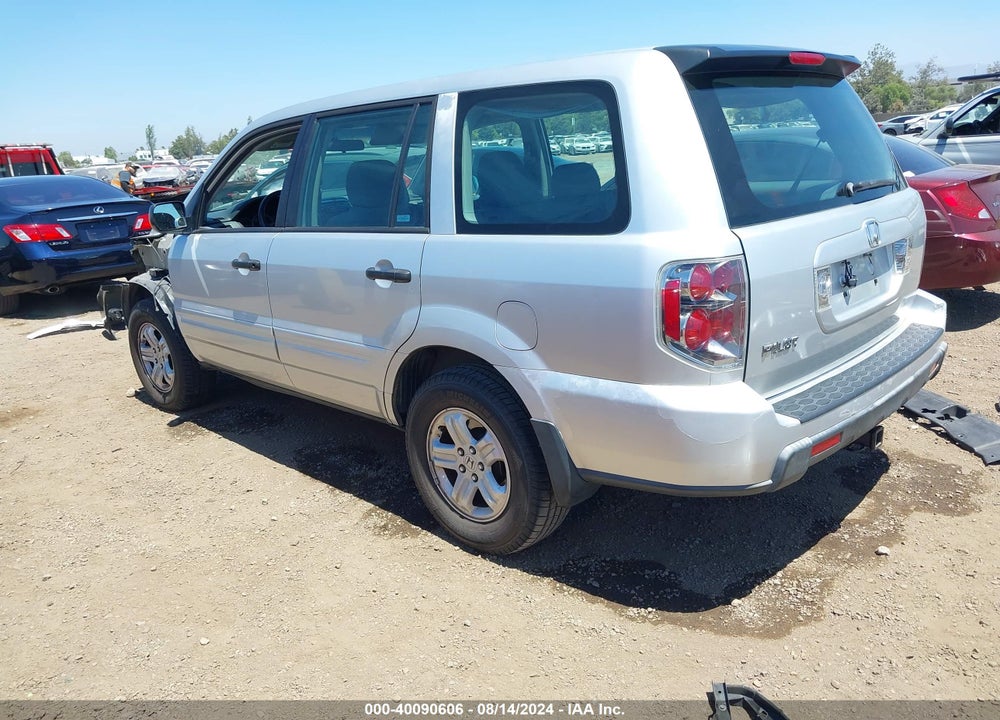 2006 HONDA PILOT LX VIN: 5FNYF28116B048739