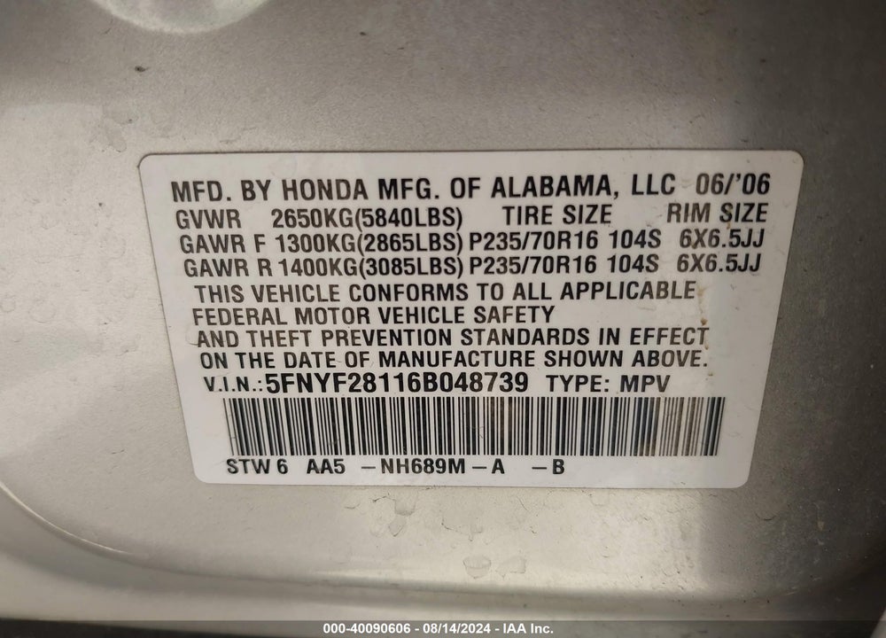 2006 HONDA PILOT LX VIN: 5FNYF28116B048739