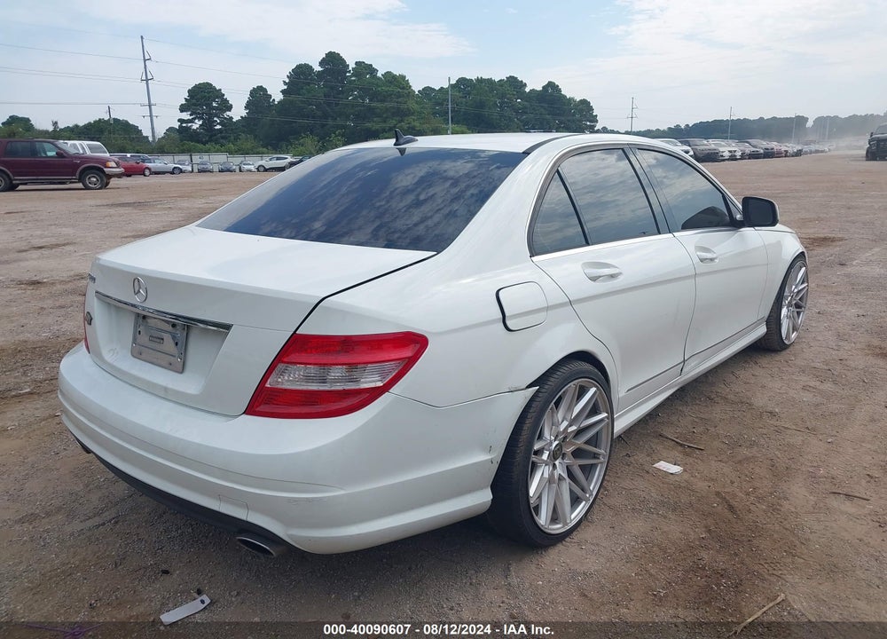 2009 MERCEDES-BENZ C 300 LUXURY/SPORT VIN: WDDGF54X99R072251