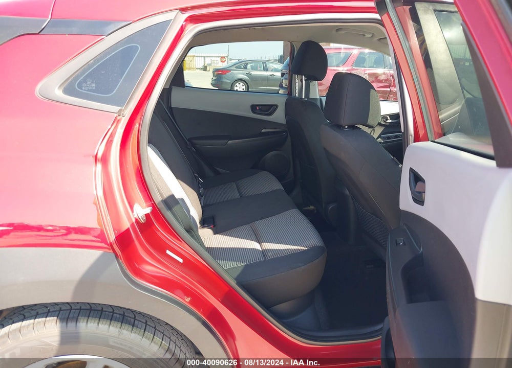 2020 HYUNDAI KONA SE VIN: KM8K12AAXLU401802