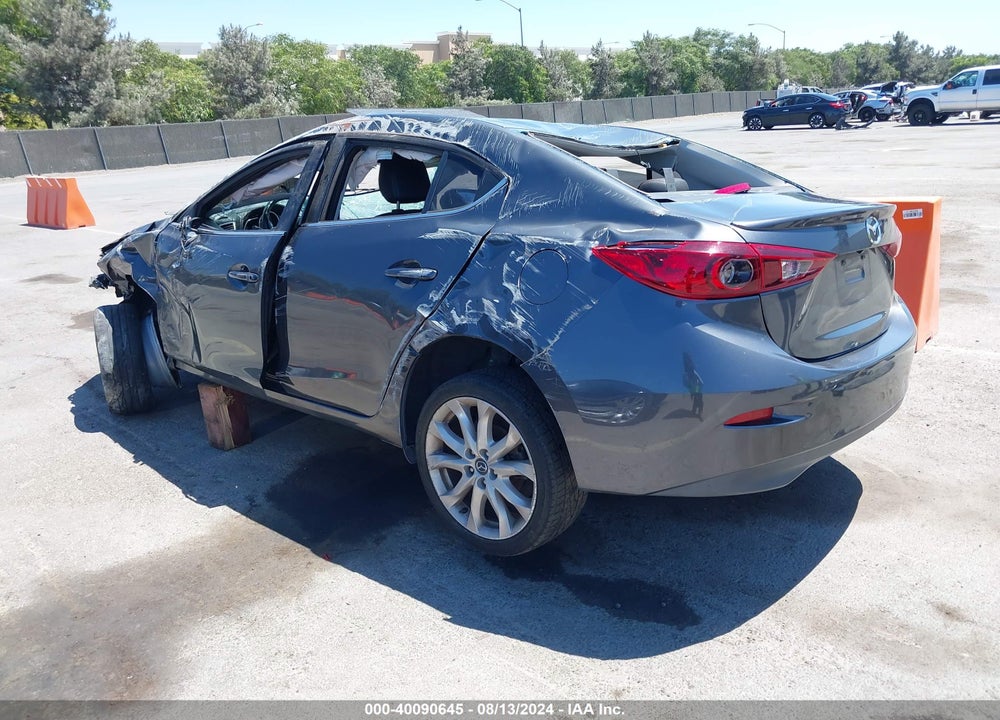 2015 MAZDA 3 S TOURING VIN: JM1BM1V39F1218835
