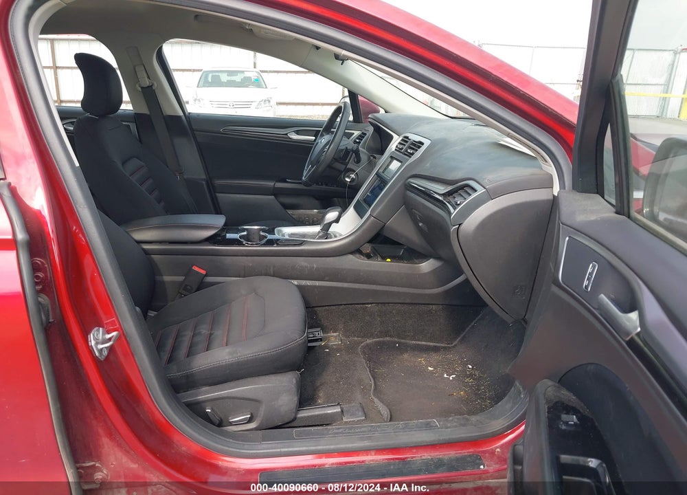 2015 FORD FUSION SE VIN: 3FA6P0T93FR184297