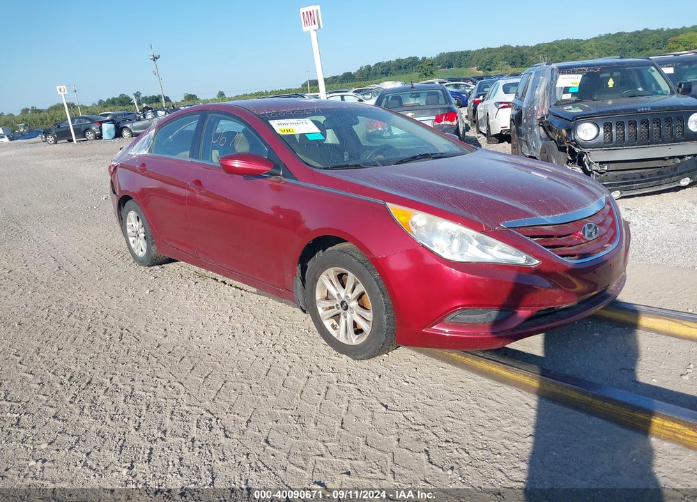 2013 HYUNDAI SONATA GLS VIN: 5NPEB4AC6DH624183
