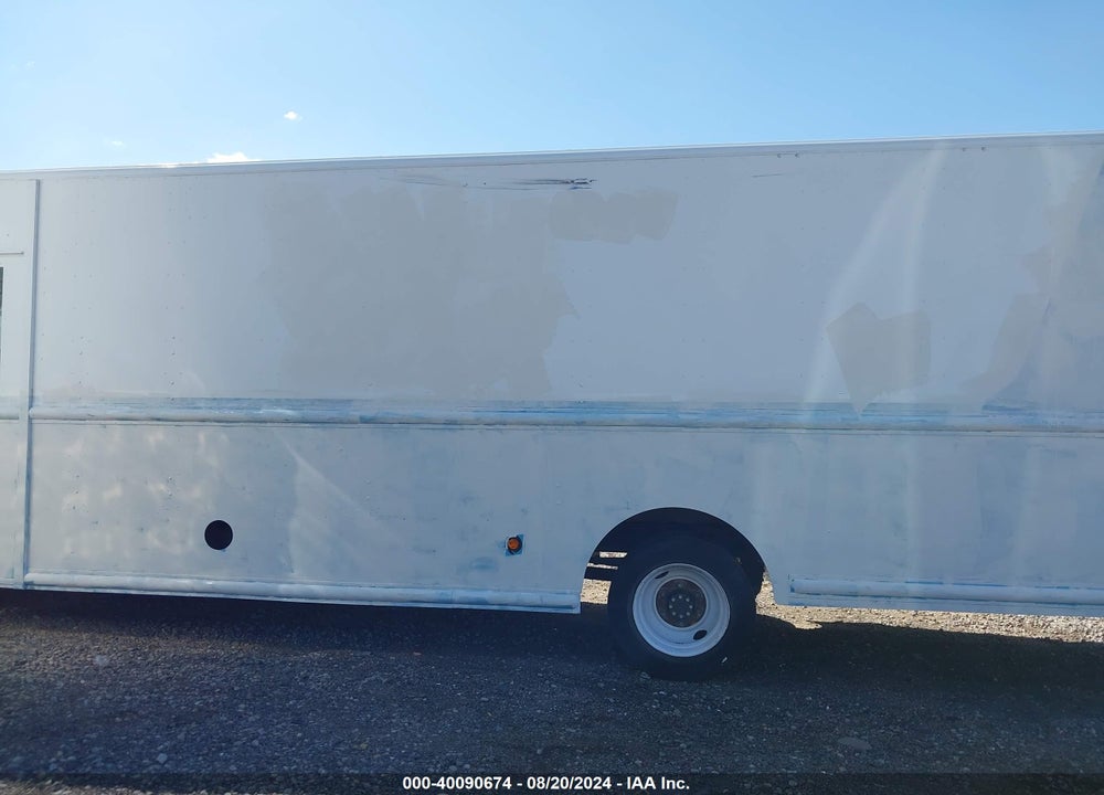 2006 FREIGHTLINER CHASSIS M LINE WALK-IN VAN VIN: 4UZAAPBW06CX34653