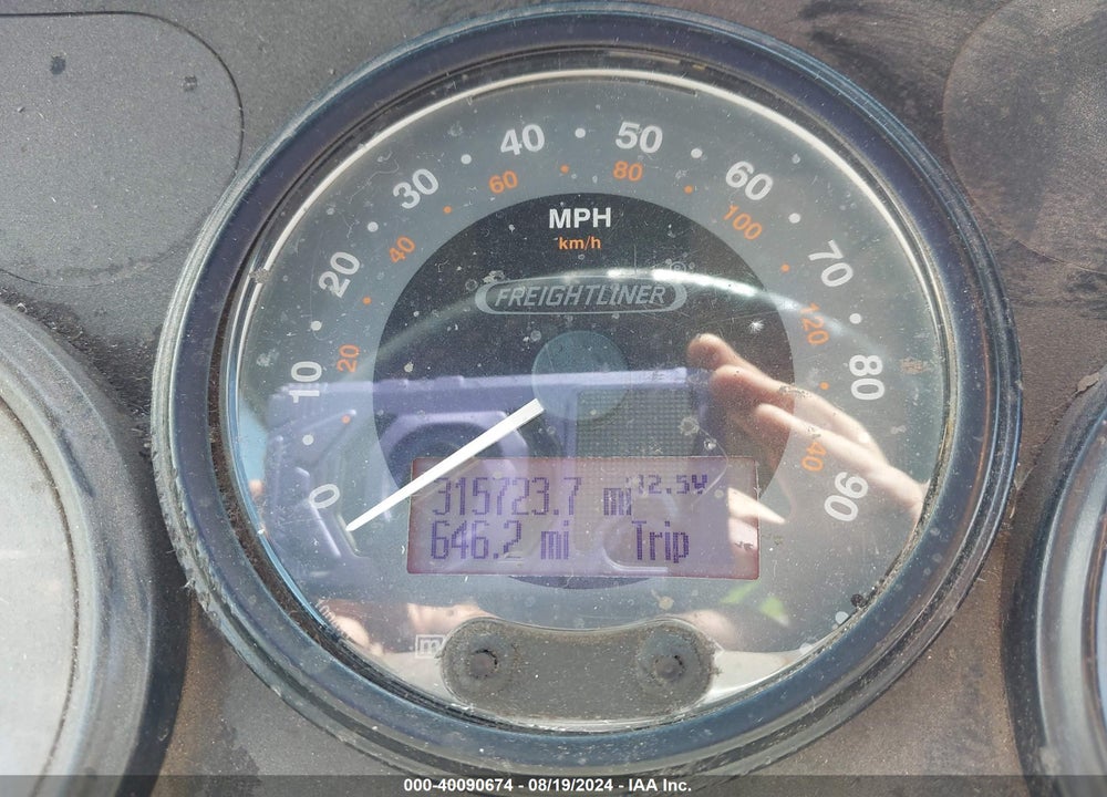 2006 FREIGHTLINER CHASSIS M LINE WALK-IN VAN VIN: 4UZAAPBW06CX34653