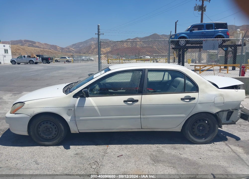 2007 MITSUBISHI LANCER ES VIN: JA3AJ26E77U015127