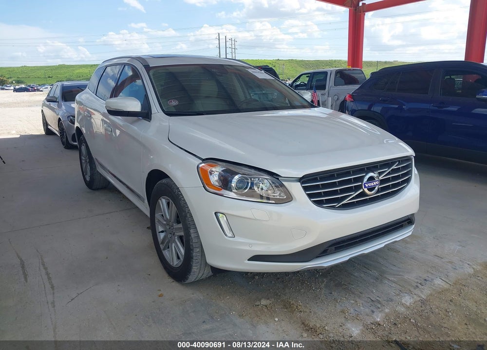 2017 VOLVO XC60 T5 INSCRIPTION VIN: YV440MDU8H2180623