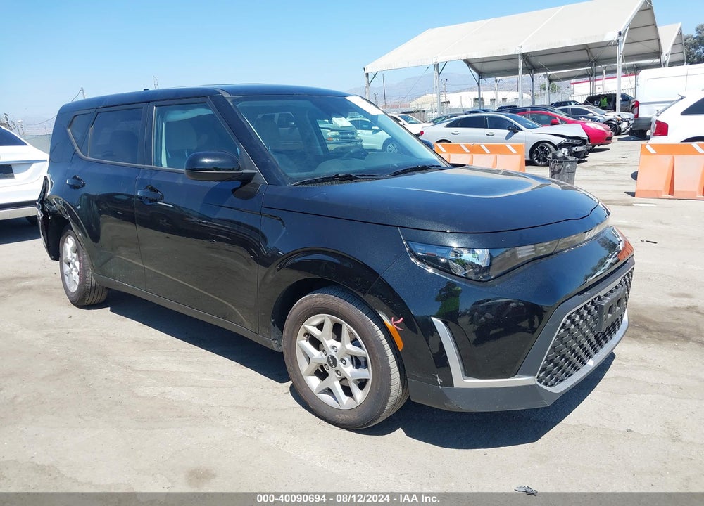 2023 KIA SOUL LX VIN: KNDJ23AU7P7877930