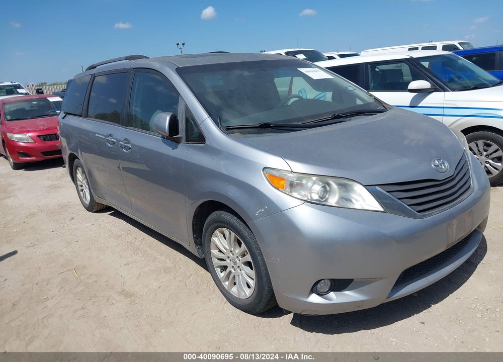 2011 TOYOTA SIENNA XLE V6 VIN: 5TDYK3DC4BS094564