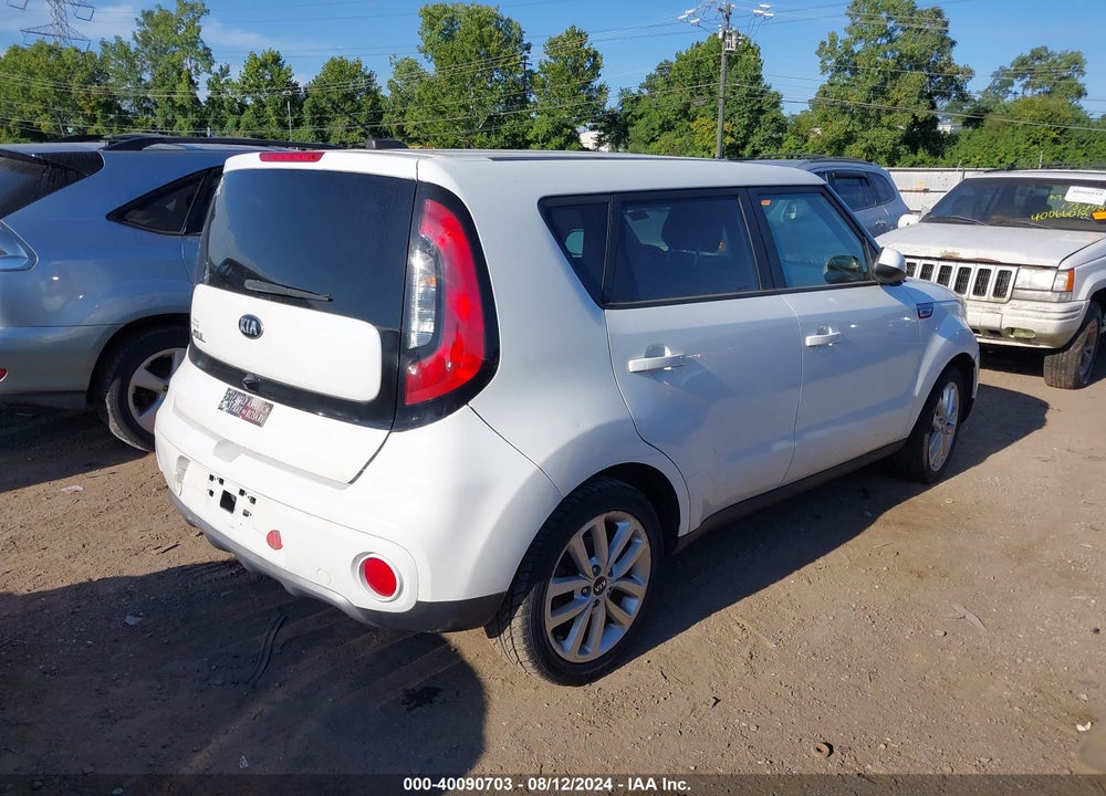 2017 KIA SOUL VIN: KNDJP3A5XH7450169
