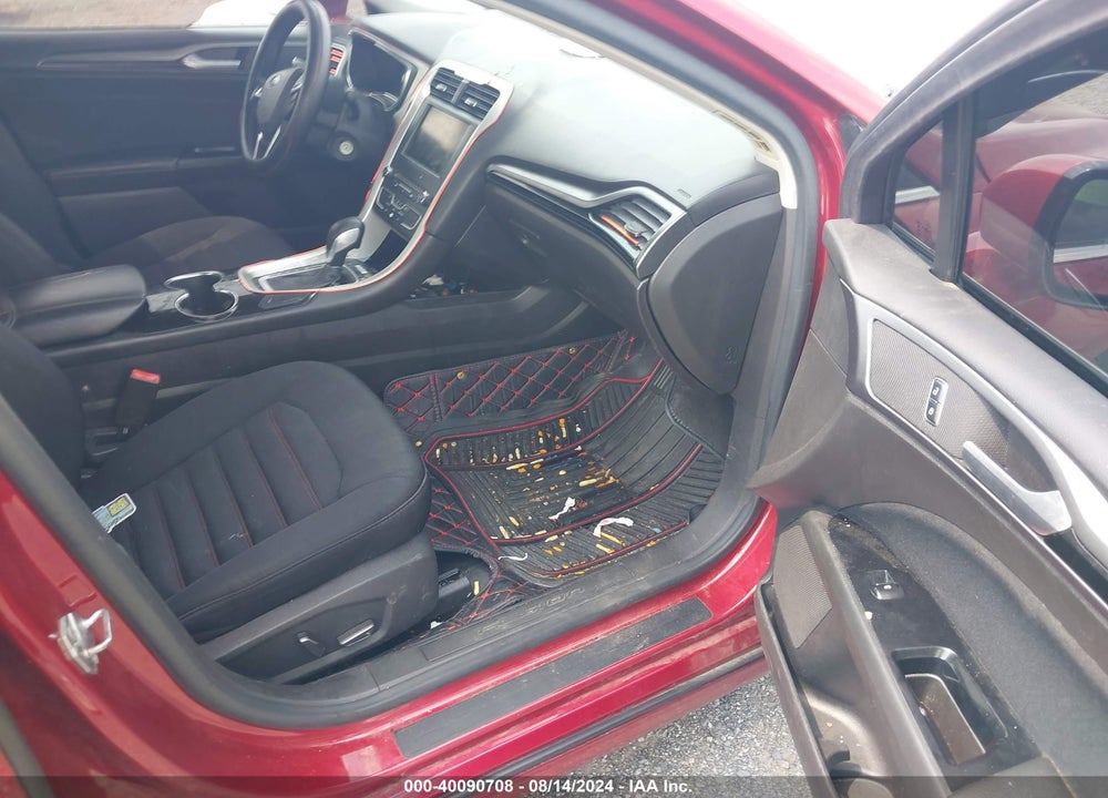 2016 FORD FUSION SE VIN: 3FA6P0HD4GR339695