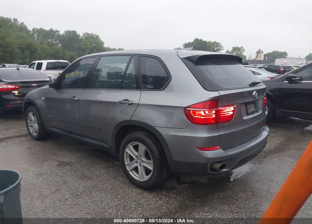 2011 BMW X5 XDRIVE35I/XDRIVE35I PREMIUM/XDRIVE35I SPORT ACTIVITY VIN: 5UXZV4C57BL416795