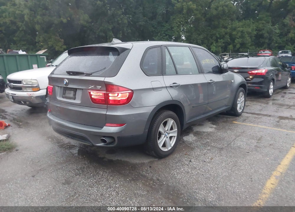 2011 BMW X5 XDRIVE35I/XDRIVE35I PREMIUM/XDRIVE35I SPORT ACTIVITY VIN: 5UXZV4C57BL416795