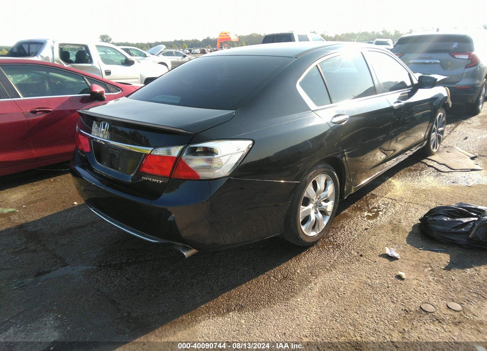 2015 HONDA ACCORD SPORT VIN: 1HGCR2F54FA170657