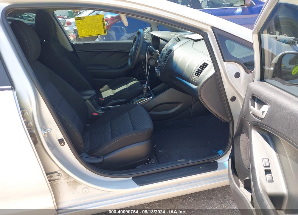 2017 KIA FORTE LX VIN: 3KPFK4A77HE088992