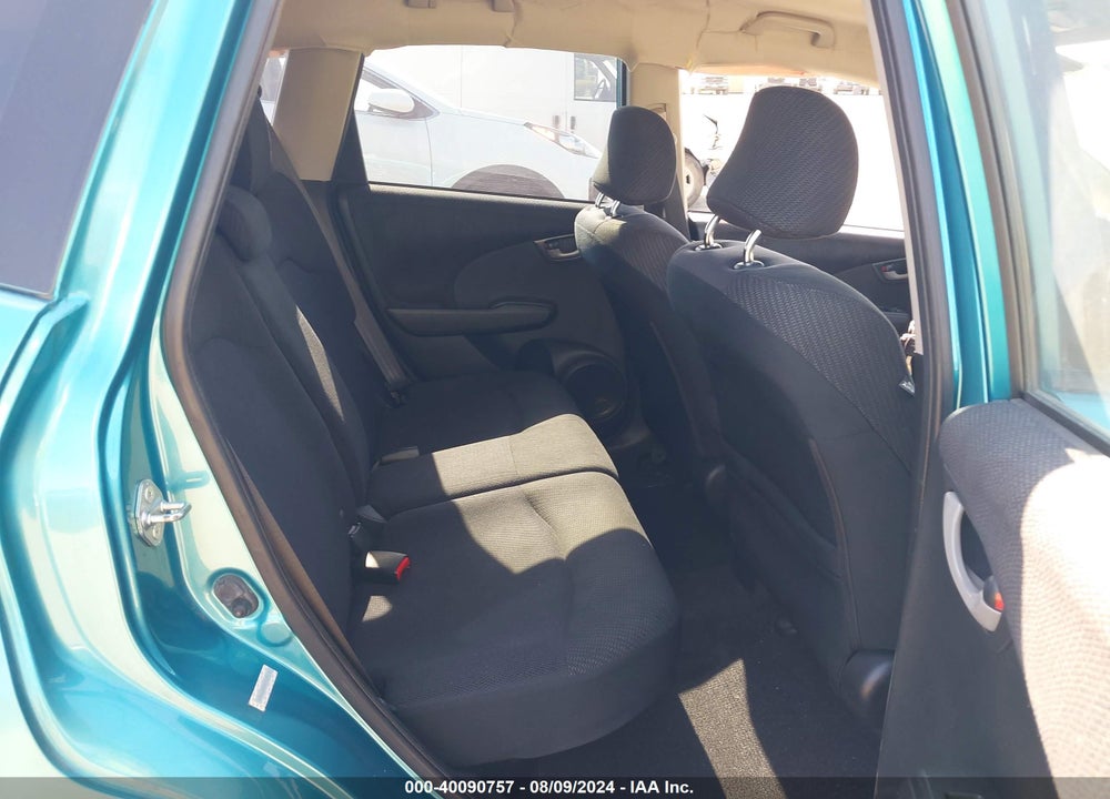 2012 HONDA FIT SPORT VIN: JHMGE8H54CC015178