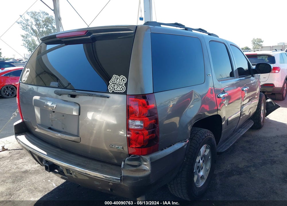 2011 CHEVROLET TAHOE LTZ VIN: 1GNSCCE05BR136186