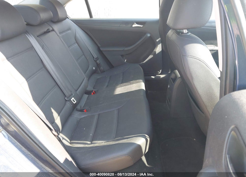 2011 VOLKSWAGEN JETTA 2.5L SE VIN: 3VWDX7AJ5BM331067