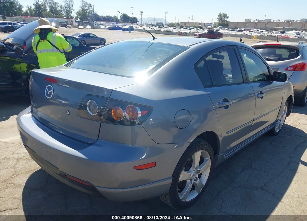 2006 MAZDA 3 S TOURING VIN: JM1BK324761528805