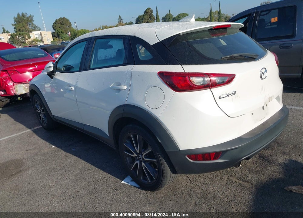 2018 MAZDA CX-3 TOURING VIN: JM1DKDC75J0300226