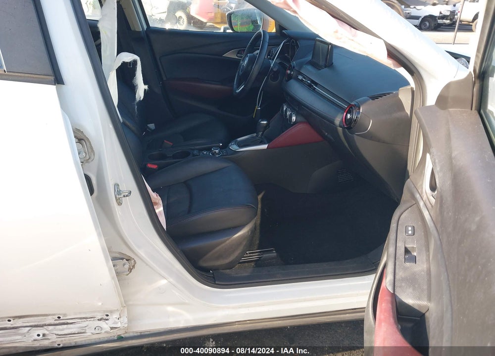 2018 MAZDA CX-3 TOURING VIN: JM1DKDC75J0300226