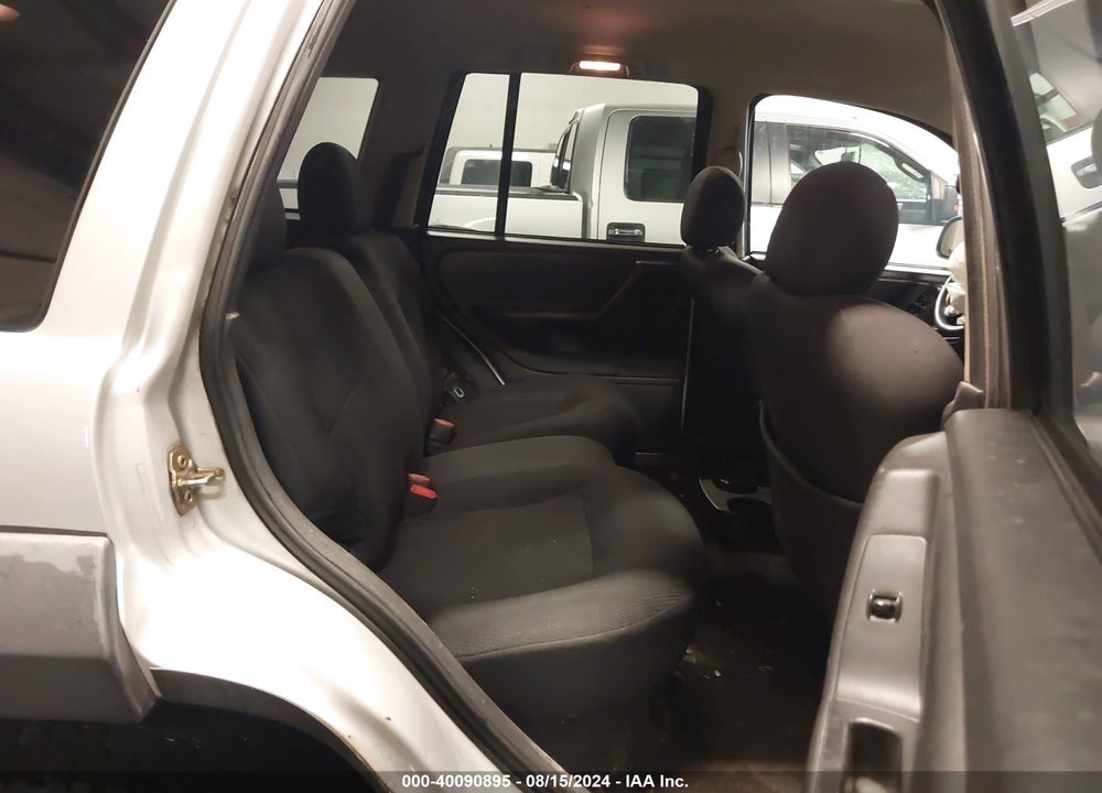2004 CHEROKEE JEEP GRAND  LAREDO VIN: 1J4GW48S24C215002