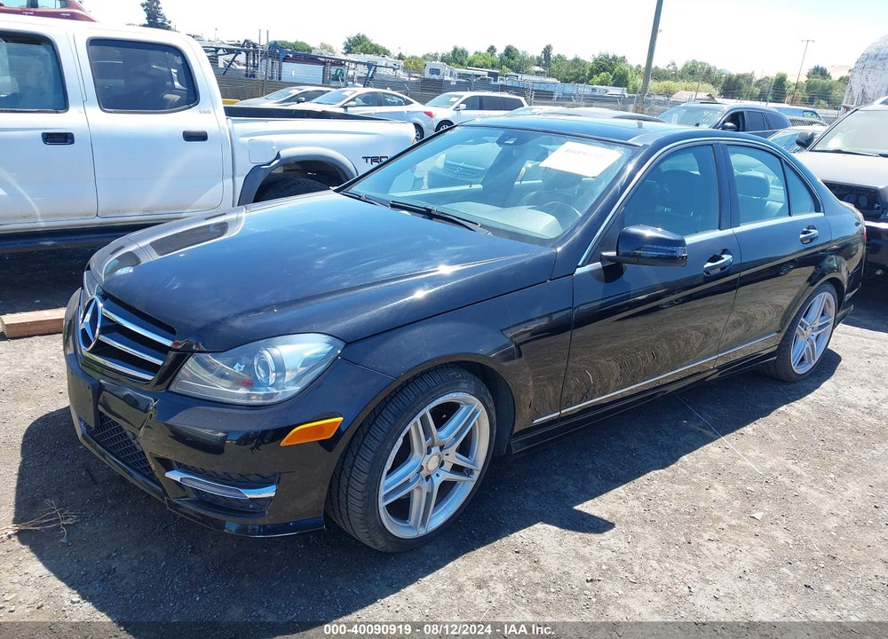 2014 MERCEDES-BENZ C 350 SPORT VIN: WDDGF5HB8EA951876