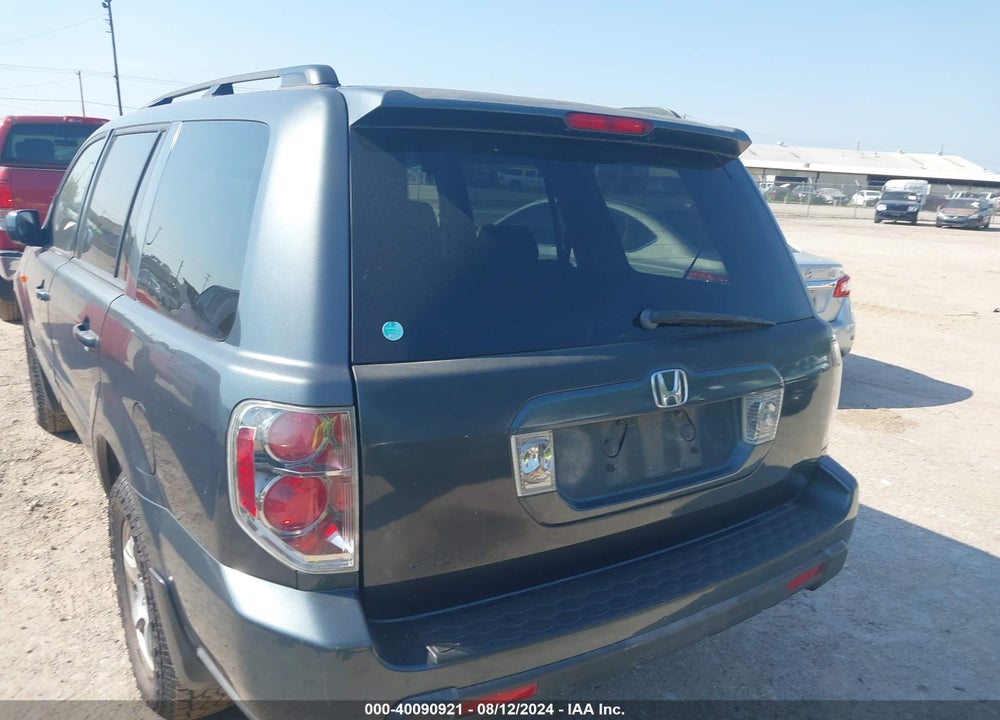 2006 HONDA PILOT EX VIN: 2HKYF18426H508805