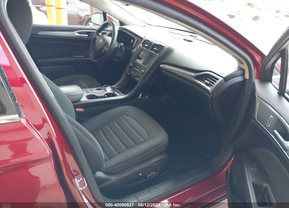 2019 FORD FUSION HYBRID SE VIN: 3FA6P0LU8KR257808