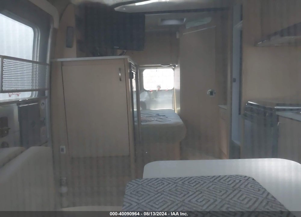 2016 AIRSTREAM FLYING CLOUD VIN: 1STC9AA18GJ534983