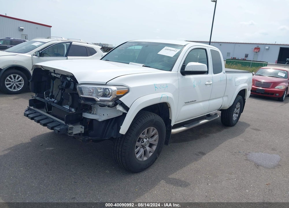 2017 TOYOTA TACOMA SR5 V6 VIN: 5TFSZ5AN4HX058931