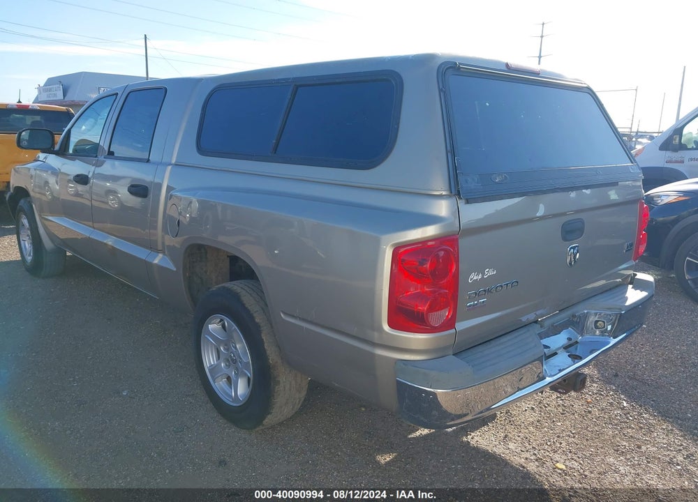 2005 DODGE DAKOTA SLT VIN: 1D7HE48N15S186595