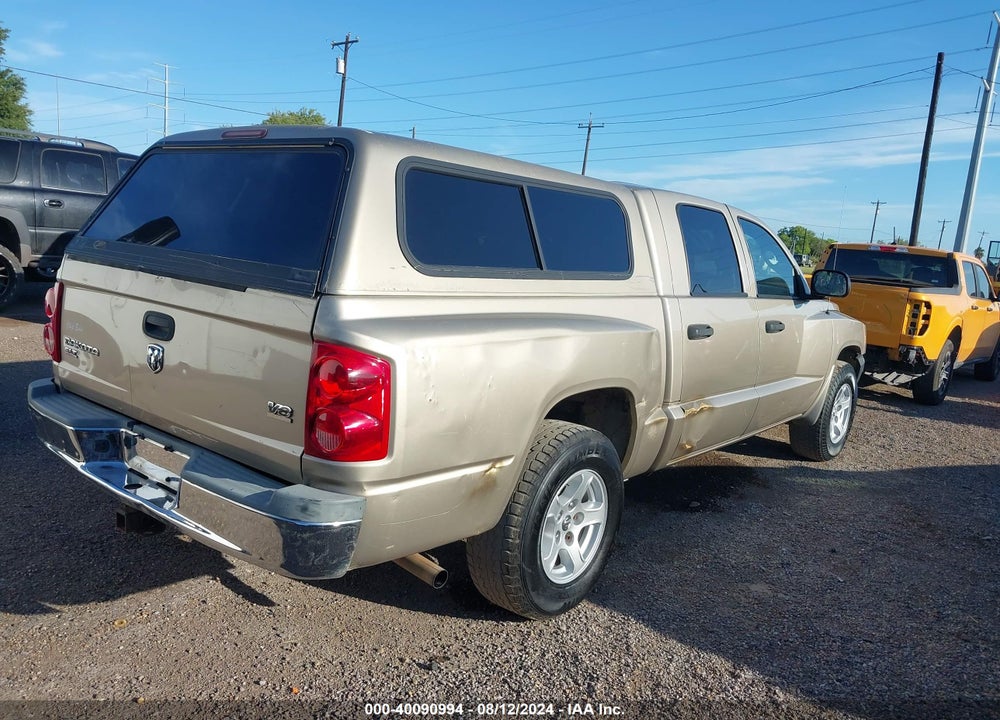 2005 DODGE DAKOTA SLT VIN: 1D7HE48N15S186595