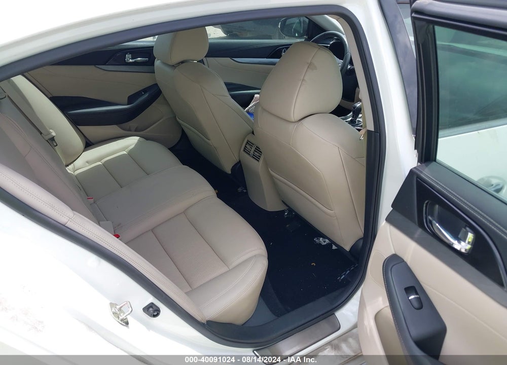 2017 NISSAN MAXIMA 3.5 SV VIN: 1N4AA6AP5HC426895
