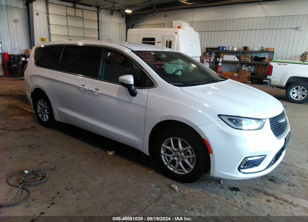 2023 CHRYSLER PACIFICA TOURING VIN: 2C4RC1FG5PR596490