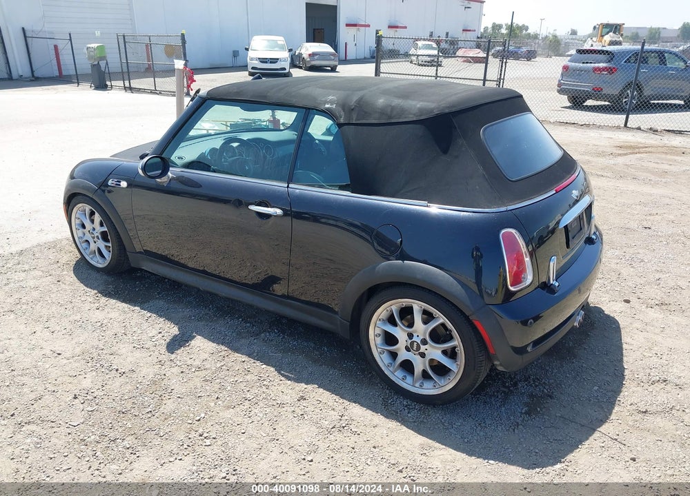 2006 MINI COOPER S VIN: WMWRH33526TK57948