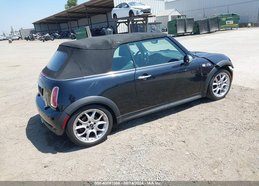 2006 MINI COOPER S VIN: WMWRH33526TK57948