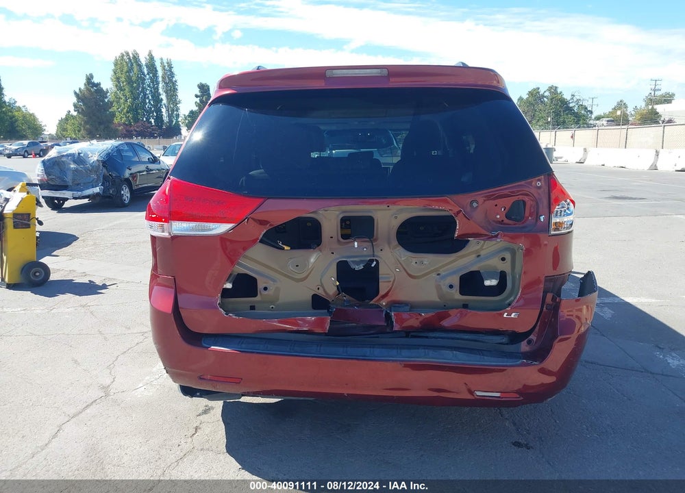 2012 TOYOTA SIENNA LE V6 8 PASSENGER VIN: 5TDKK3DC8CS232257